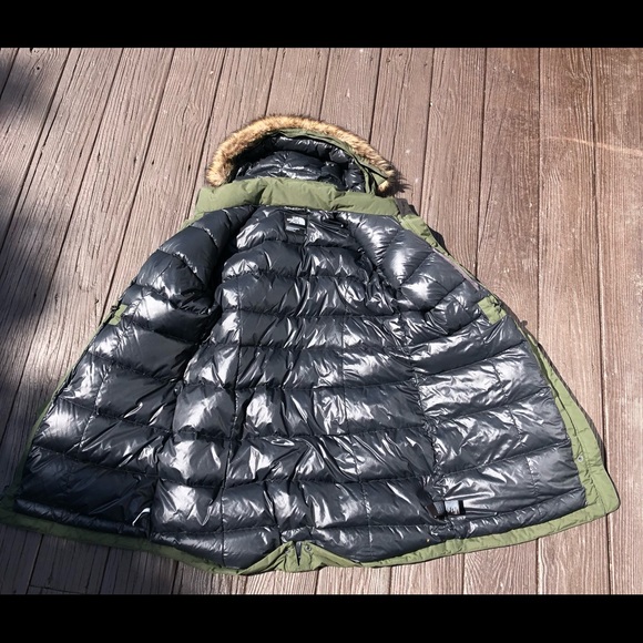 North Face Women’s goose down parka - Picture 7 of 7